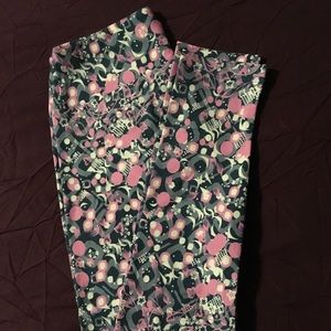 Lularoe leggings